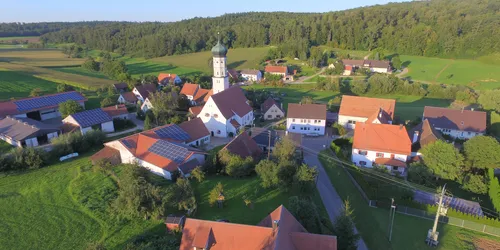 Buggenhofen und Mariae Himmelfahrt, Foto: Meyer Anton, Lizenz: Markt Bissingen