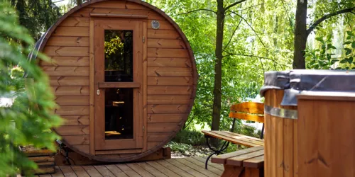 Outdoor Sauna in einer Therme